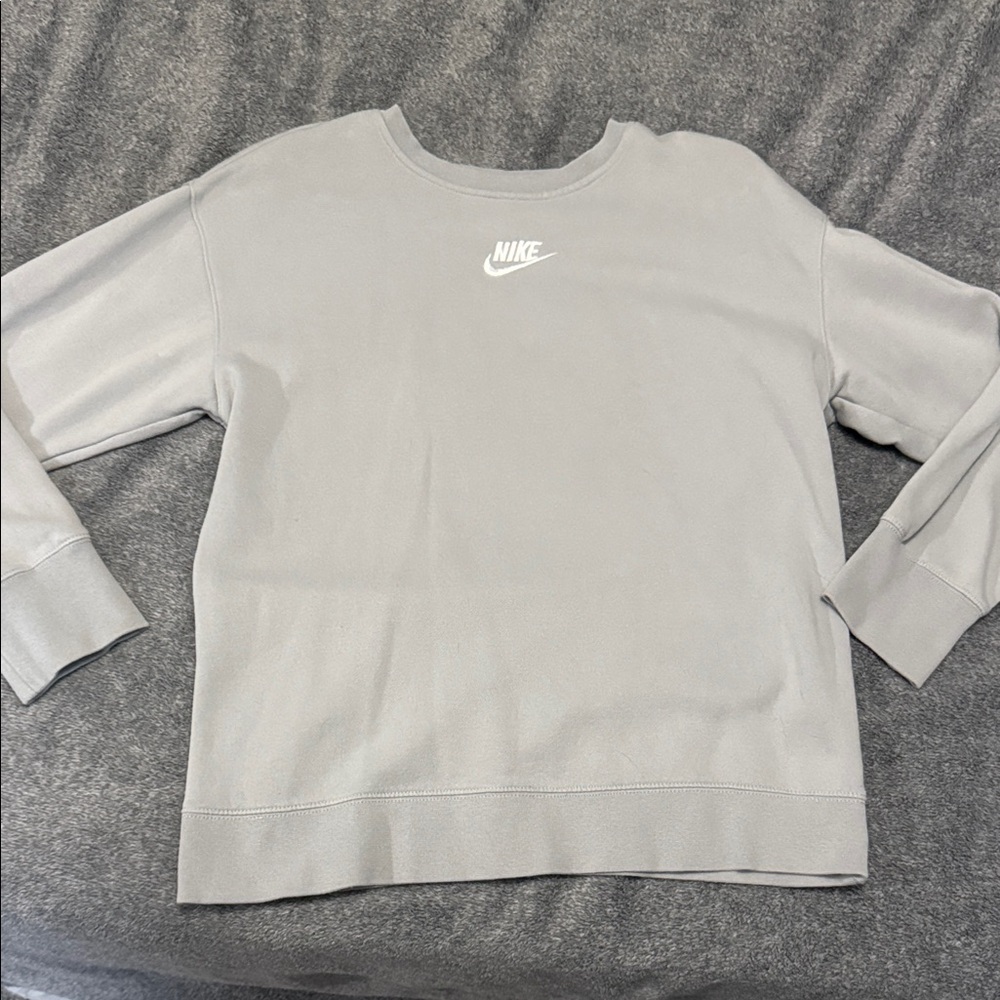 Nike Light Gray Crewneck Sweater